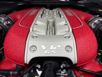 FERRARI 812 GTS TAILOR MADE HOMMAGE SCUDERIA ASKOLIN #12