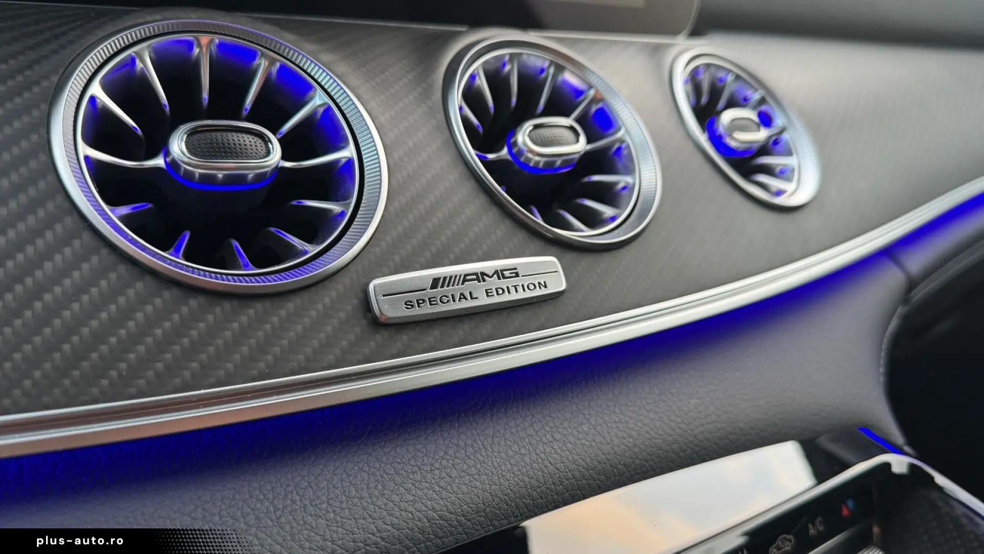 MERCEDES-BENZ AMG GT 43 4Matic    DESIGNO MAGNO   BURMESTER