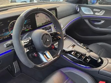 MERCEDES-BENZ AMG GT 43 4Matic    DESIGNO MAGNO   BURMESTER