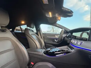 MERCEDES-BENZ AMG GT 43 4Matic    DESIGNO MAGNO   BURMESTER