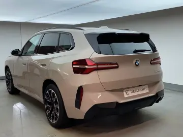BMW X3 30e xDrive A M-Sport  Pano  AHK