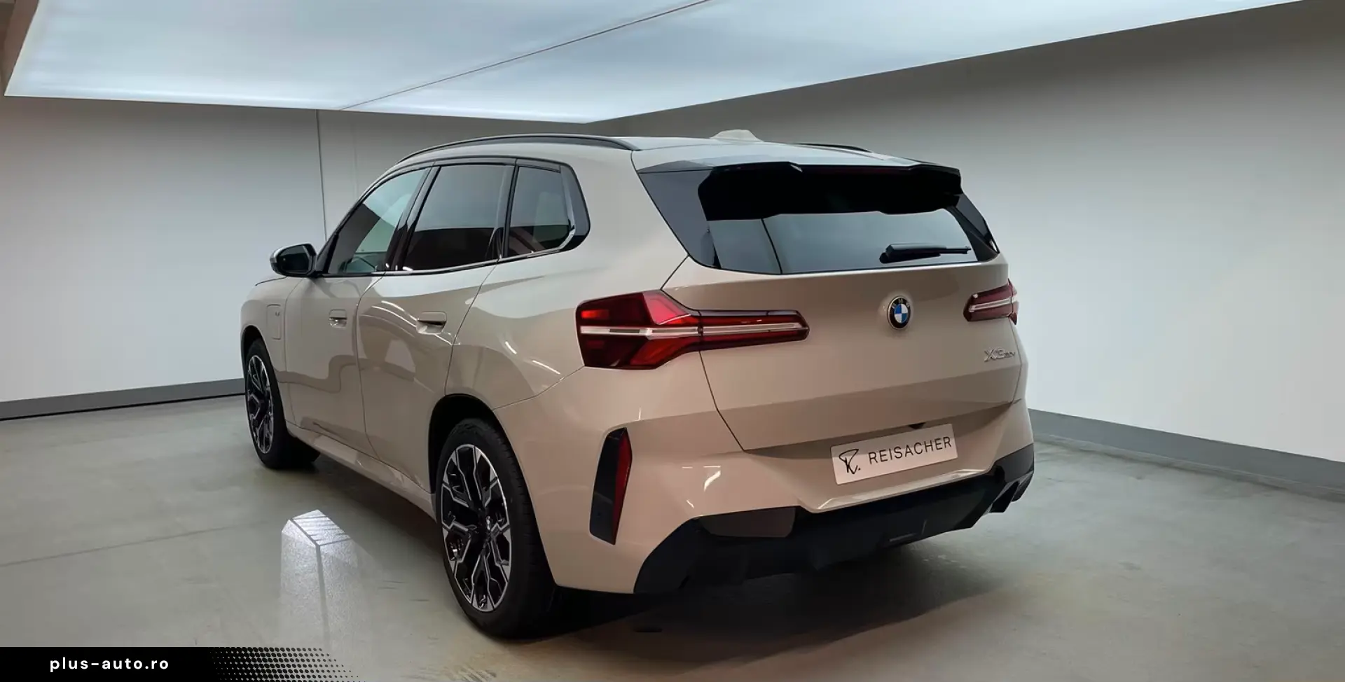 BMW X3 30e xDrive A M-Sport  Pano  AHK