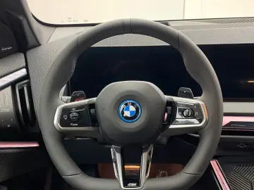 BMW X3 30e xDrive A M-Sport  Pano  AHK