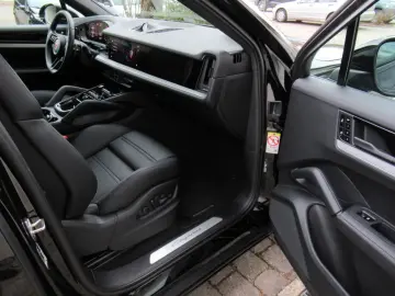 Porsche Cayenne NOUA COUPE E-H SPORTDESIGN