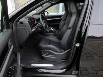 Porsche Cayenne NOUA COUPE E-H SPORTDESIGN