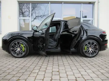 Porsche Cayenne NOUA COUPE E-H SPORTDESIGN