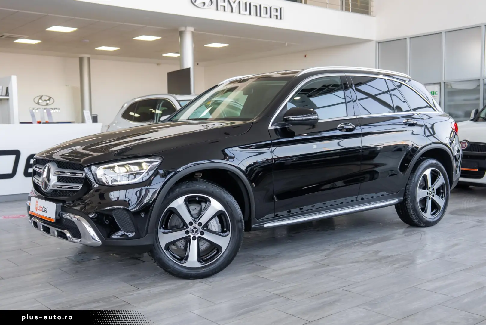 Mercedes-Benz GLC 300 de 4Matic 9G-TRONIC  Standard