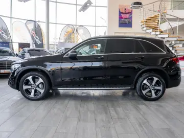 Mercedes-Benz GLC 300 de 4Matic 9G-TRONIC  Standard