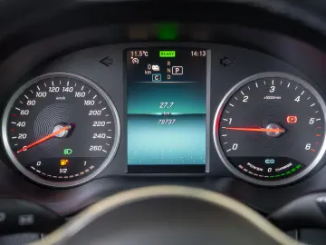 Mercedes-Benz GLC 300 de 4Matic 9G-TRONIC  Standard