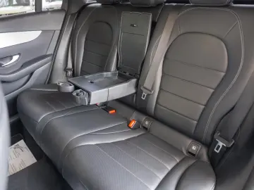 Mercedes-Benz GLC 300 de 4Matic 9G-TRONIC  Standard