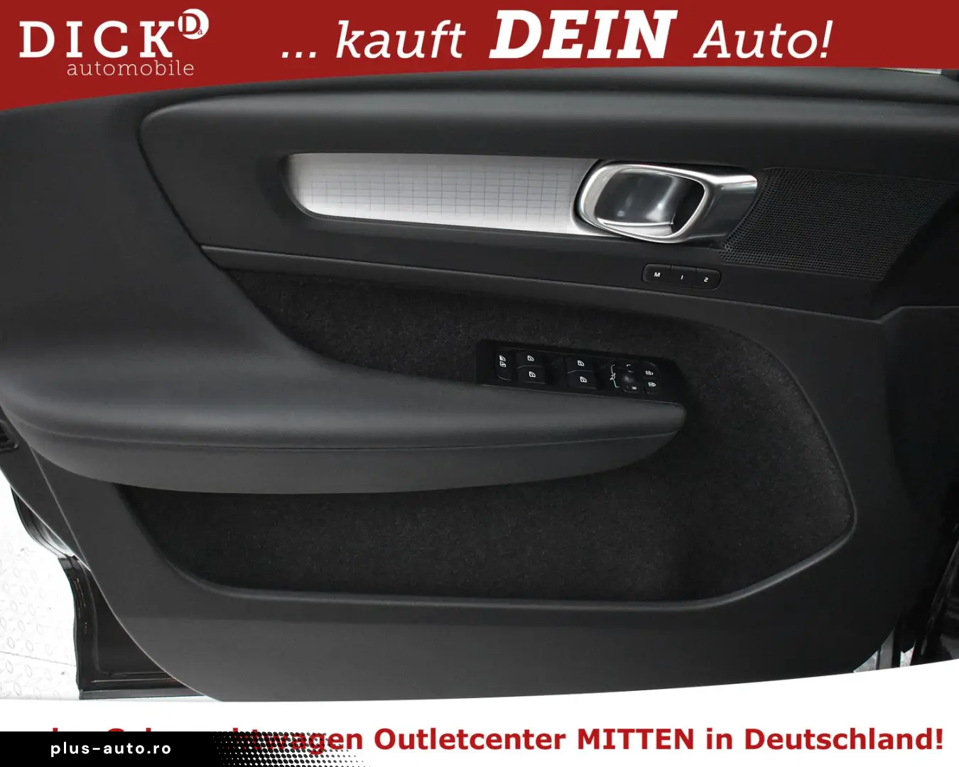 VOLVO XC 40 7G Inscrip Express PANO PROF MEMO KAM