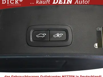 VOLVO XC 40 7G Inscrip Express PANO PROF MEMO KAM