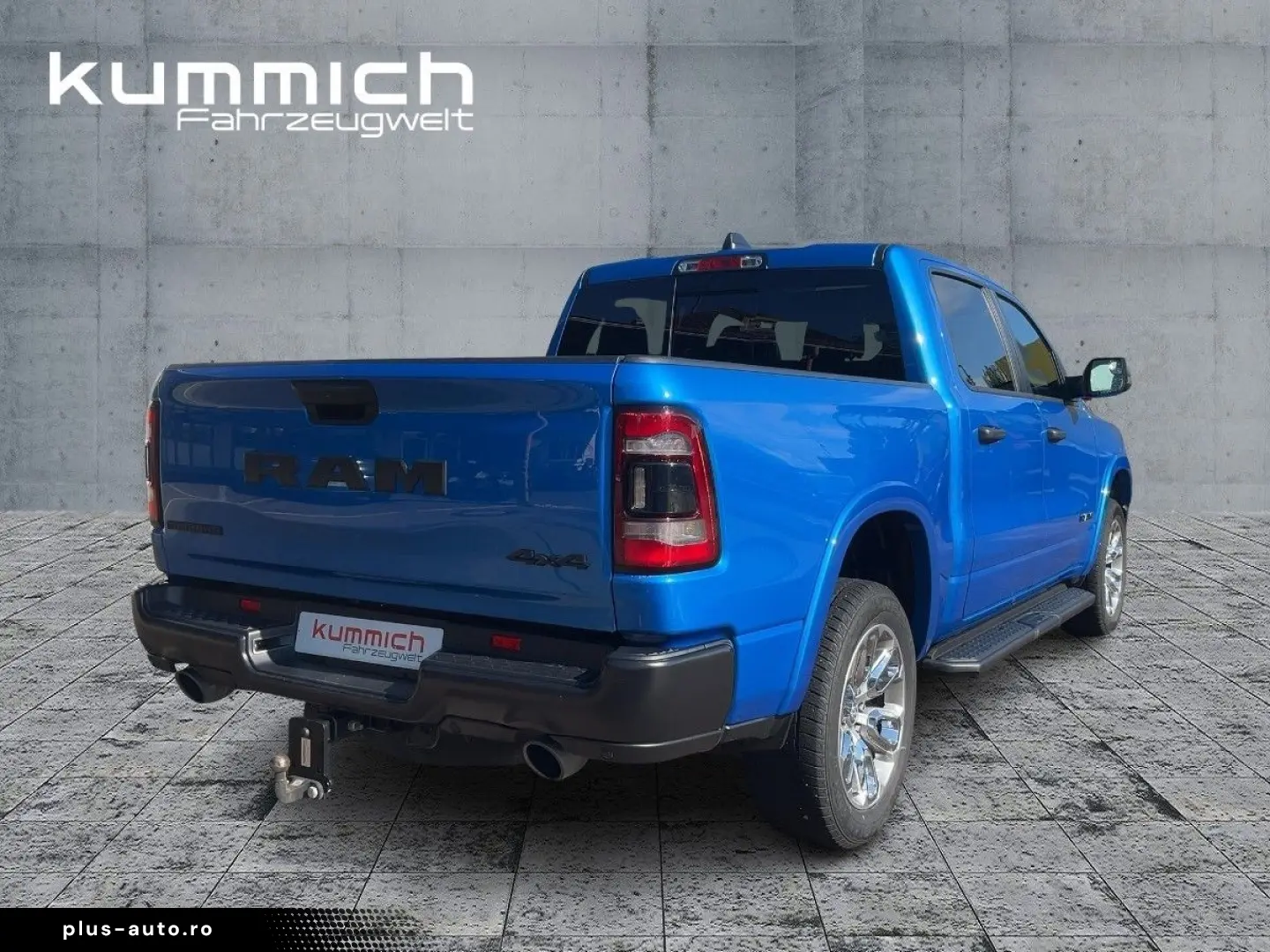 DODGE RAM Built To Serve  LPG  6 Sitzer