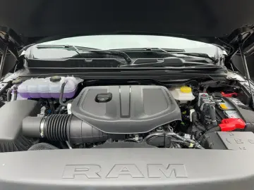 DODGE RAM 1500 Laramie Sport HURRICANE AHK 3500 LPG