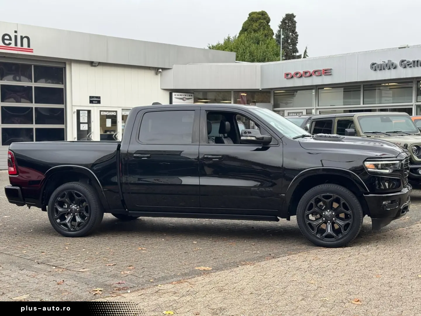 DODGE RAM 5.7 V8 Crew Cab Limited Night Edition   teil