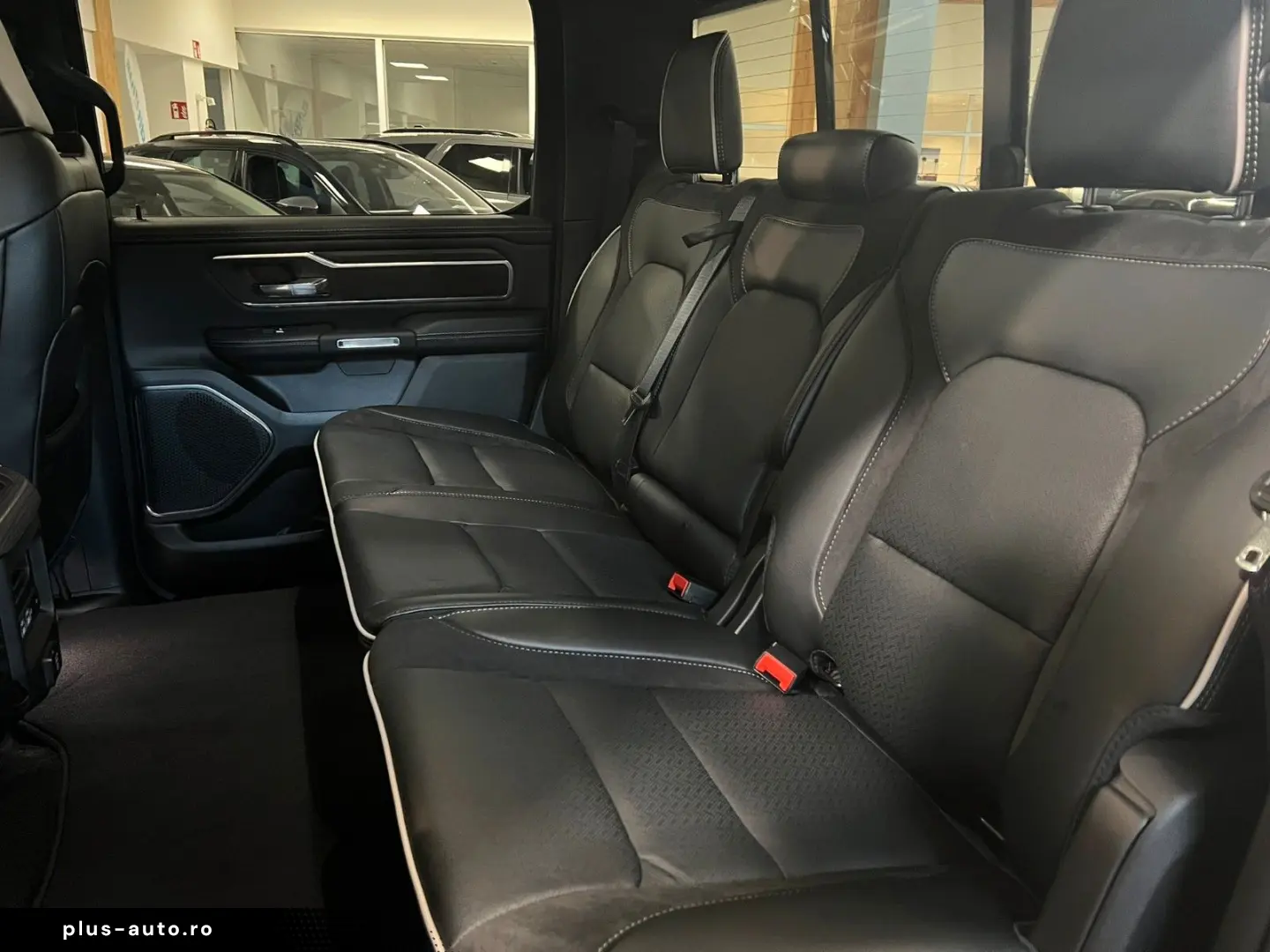 DODGE RAM 1500 Laramie Sport MY25  LPG REVOLVER AHK