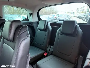 Peugeot 5008 155 THP Automatik Active