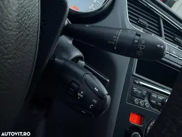 Peugeot 5008 155 THP Automatik Active