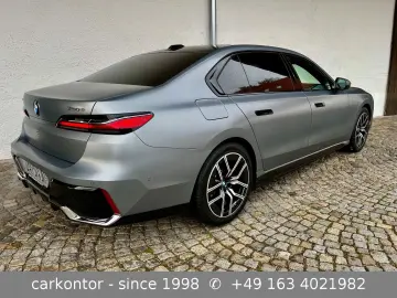 BMW 750e xDr  M SPORTPAKET 2025