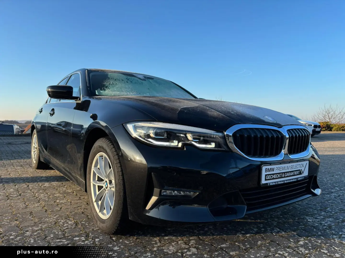 BMW 318 i Sport Line Park-Assistent AHK LED Navi