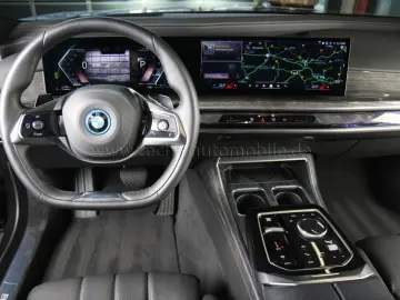 BMW 750 e xDr.ExecutiveLounge.Sitzbel.Panod.FondExp.