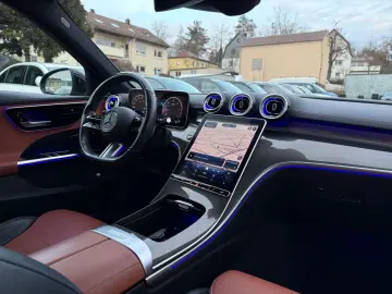 MERCEDES-BENZ C 220 d Lim.  AMG-Line Night-Paket Kamera