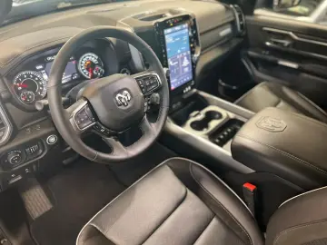 DODGE RAM 1500 Laramie Sport MY25.LPG-Hard Top-BBS-NAP