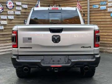 DODGE RAM 1500 Builttoserve 5.7L LPG 4x4 OFFROAD AHK