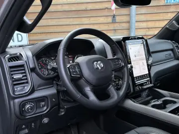 DODGE RAM 1500 Builttoserve 5.7L LPG 4x4 OFFROAD AHK