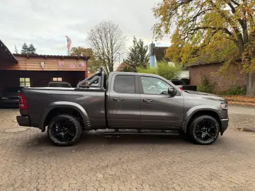 DODGE LIMITED LPG 4X4 OFFROAD LIFT ROLLBAR