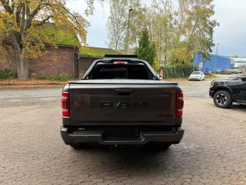 DODGE LIMITED LPG 4X4 OFFROAD LIFT ROLLBAR