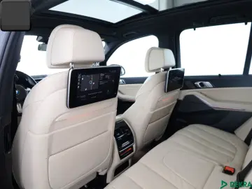 BMW X5 xDrive45e M SPORT NIGHTVISION