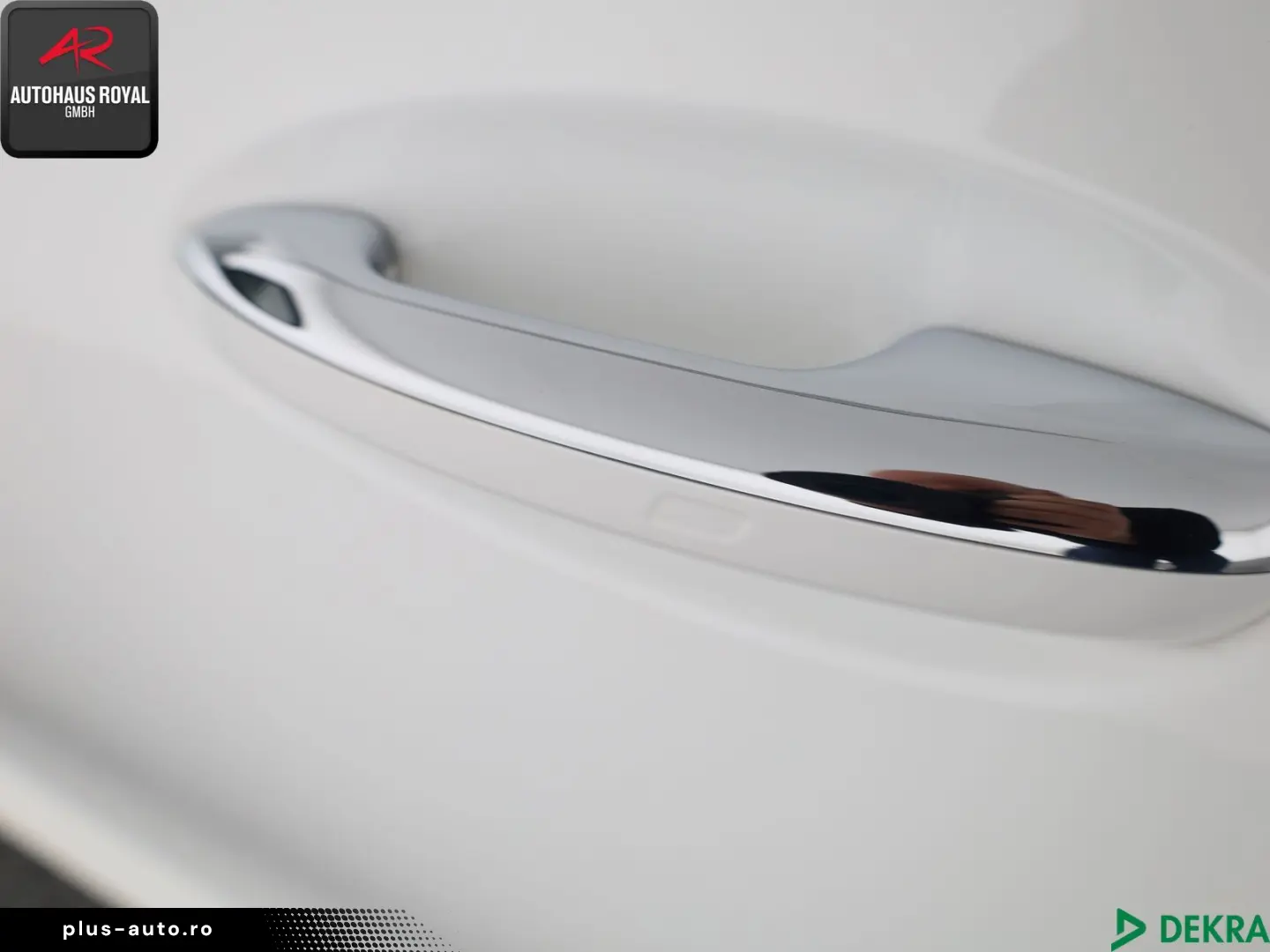 MERCEDES-BENZ C 200 d AMG NIGHT HEADUP