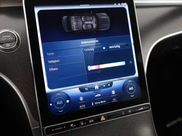 MERCEDES-BENZ C 200 d AMG NIGHT HEADUP