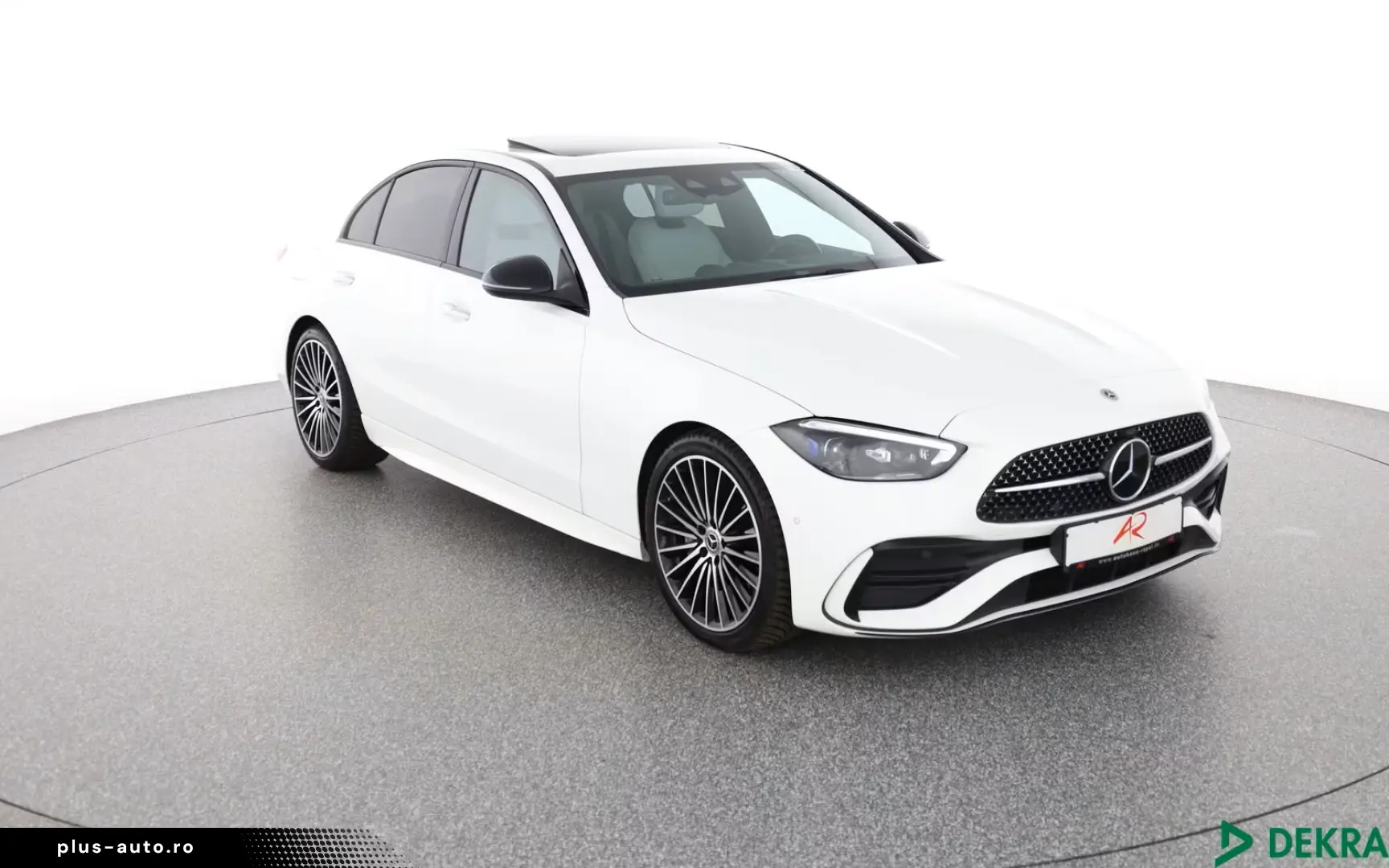 MERCEDES-BENZ C 200 d AMG NIGHT HEADUP