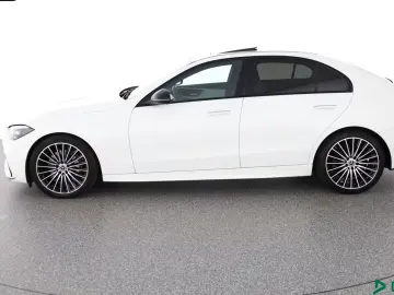 MERCEDES-BENZ C 200 d AMG NIGHT HEADUP