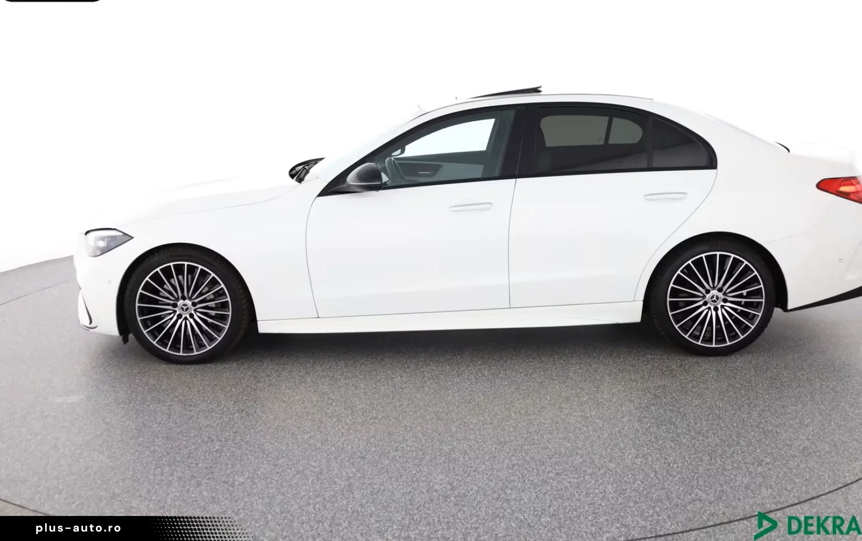 MERCEDES-BENZ C 200 d AMG NIGHT HEADUP