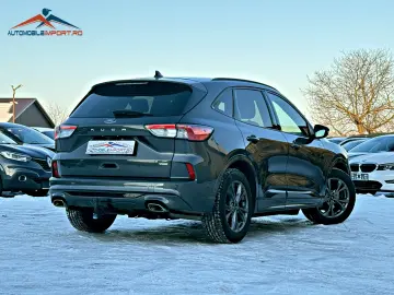 FORD Kuga 2.5 Duratec Plug In Hybrid ST Line X