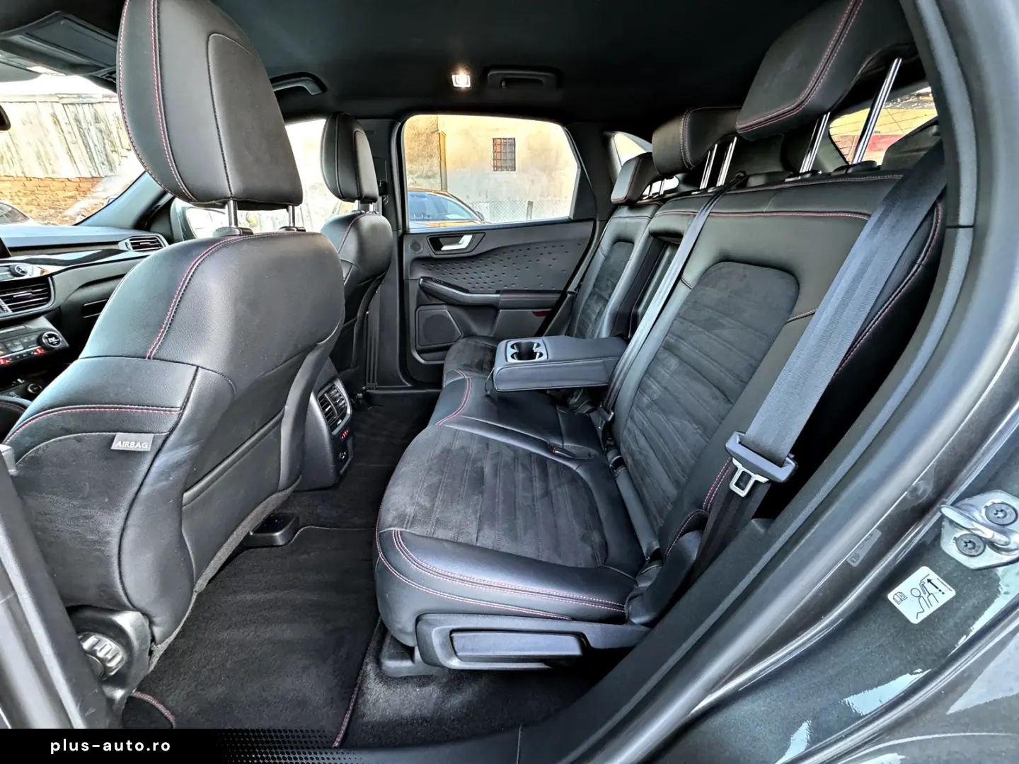 FORD Kuga 2.5 Duratec Plug In Hybrid ST Line X