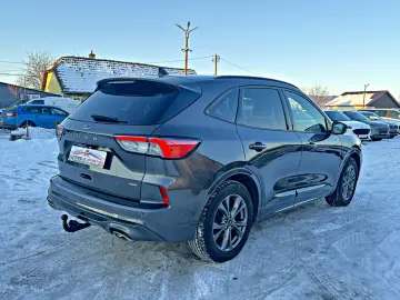 FORD Kuga 2.5 Duratec Plug In Hybrid ST Line X