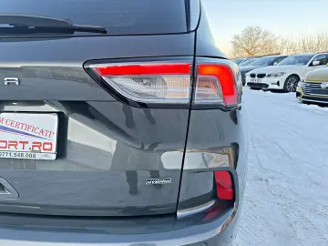 FORD Kuga 2.5 Duratec Plug In Hybrid ST Line X