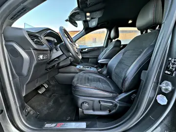 FORD Kuga 2.5 Duratec Plug In Hybrid ST Line X