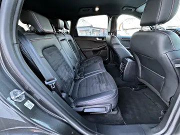 FORD Kuga 2.5 Duratec Plug In Hybrid ST Line X