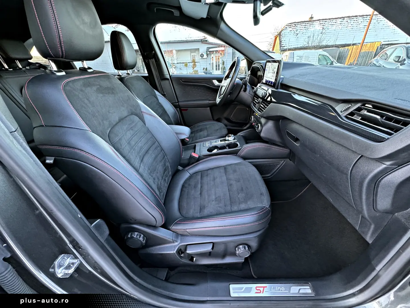 FORD Kuga 2.5 Duratec Plug In Hybrid ST Line X