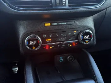 FORD Kuga 2.5 Duratec Plug In Hybrid ST Line X