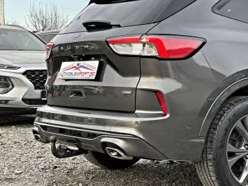 FORD Kuga 2.5 Duratec Plug In Hybrid ST Line X