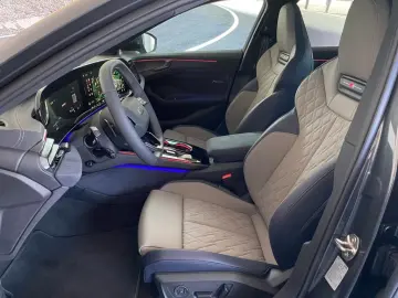 Audi A6 Avant TFSI quattro S line EXCLUSIVE