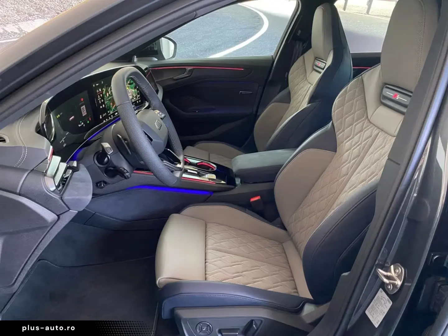 Audi A6 Avant TFSI quattro S line EXCLUSIVE