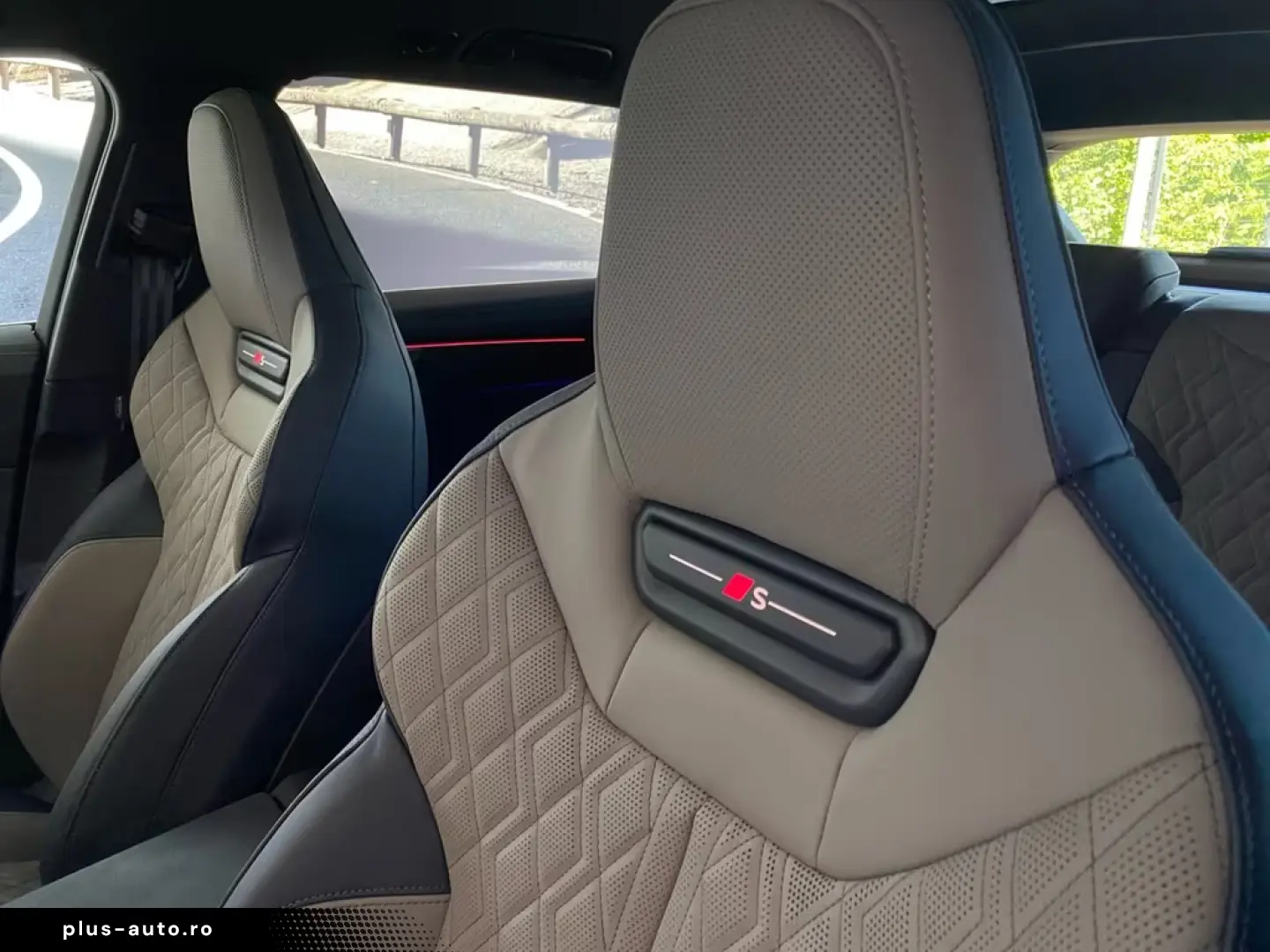 Audi A6 Avant TFSI quattro S line EXCLUSIVE