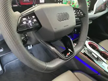 Audi A6 Avant TFSI quattro S line EXCLUSIVE